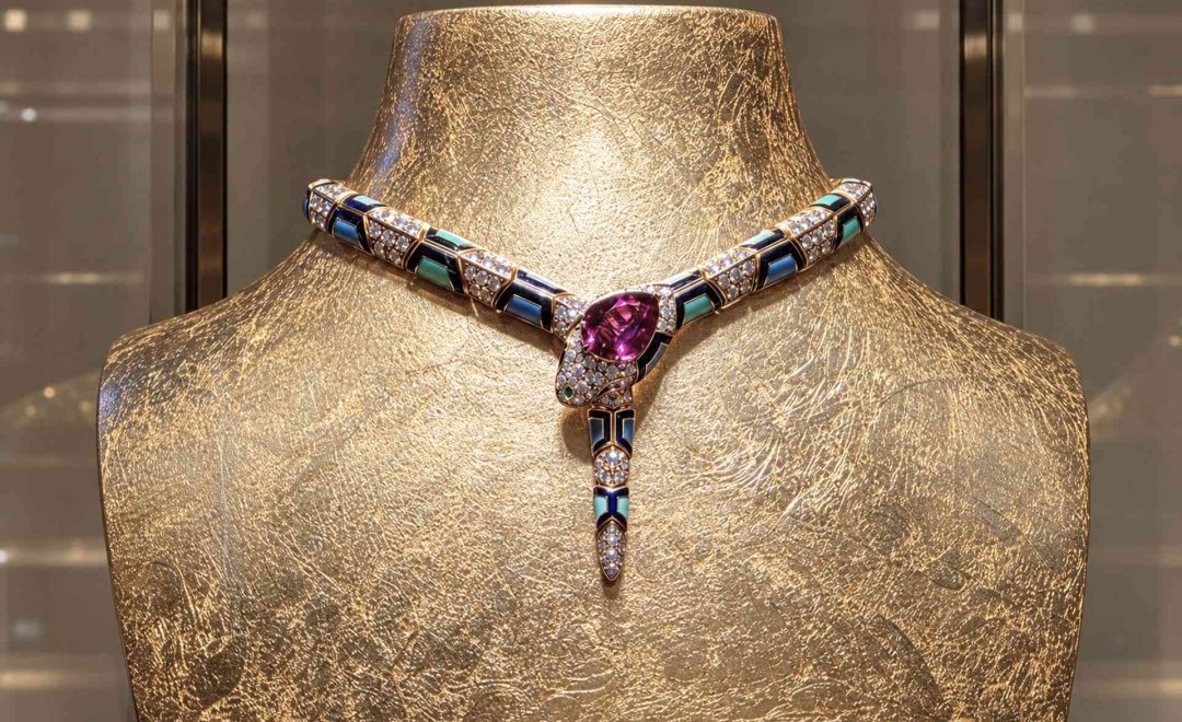 collana-bvlgari-serpenti-gemme-preziose.