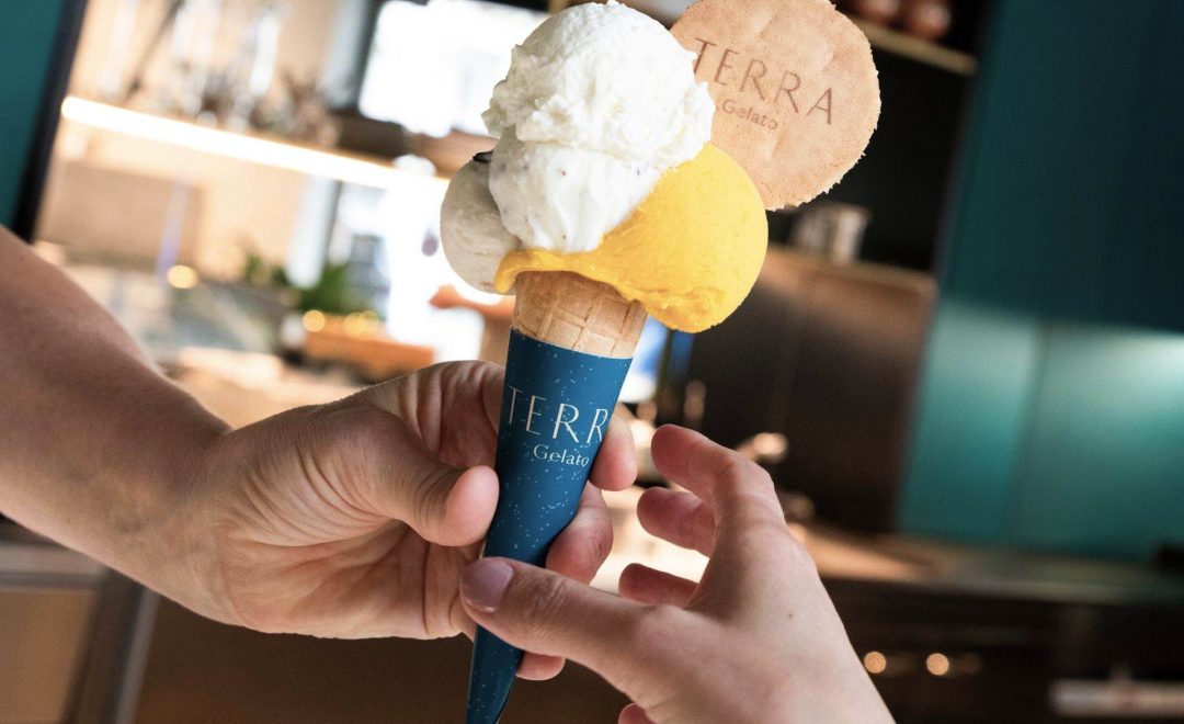 terra-gelato-colori-gusti-cono